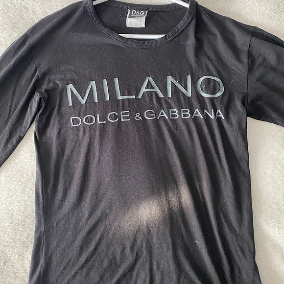 Authentic Dolce & Gabbana Long Sleeve - Picture 2 of 4